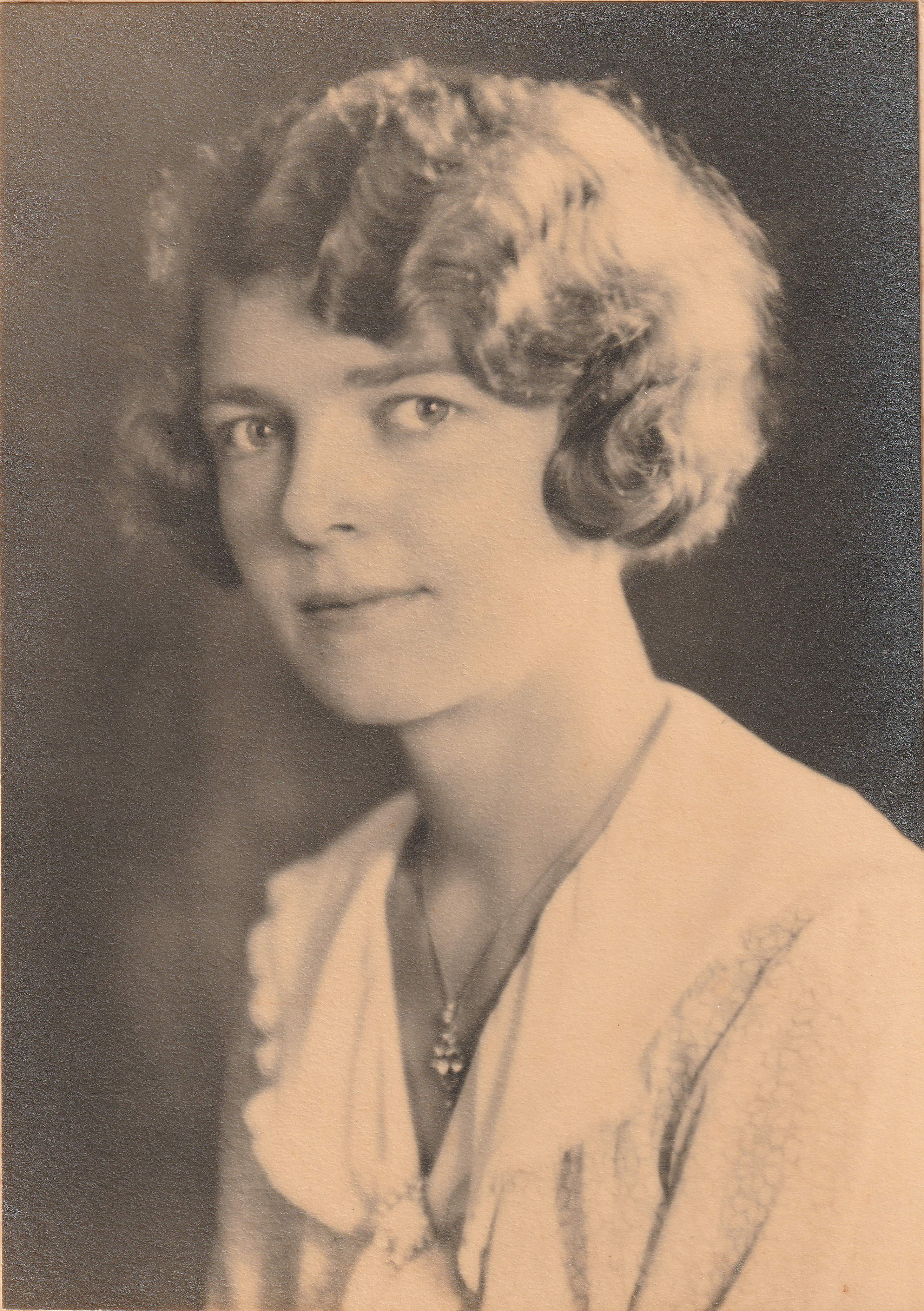Dorothy Dacomb